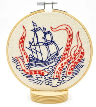 Embroidery Kit / Hook Line Tinker - Small