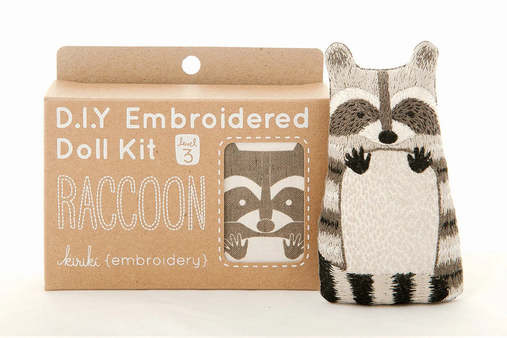 Kiriki / Embroidered Doll Kit - Divers