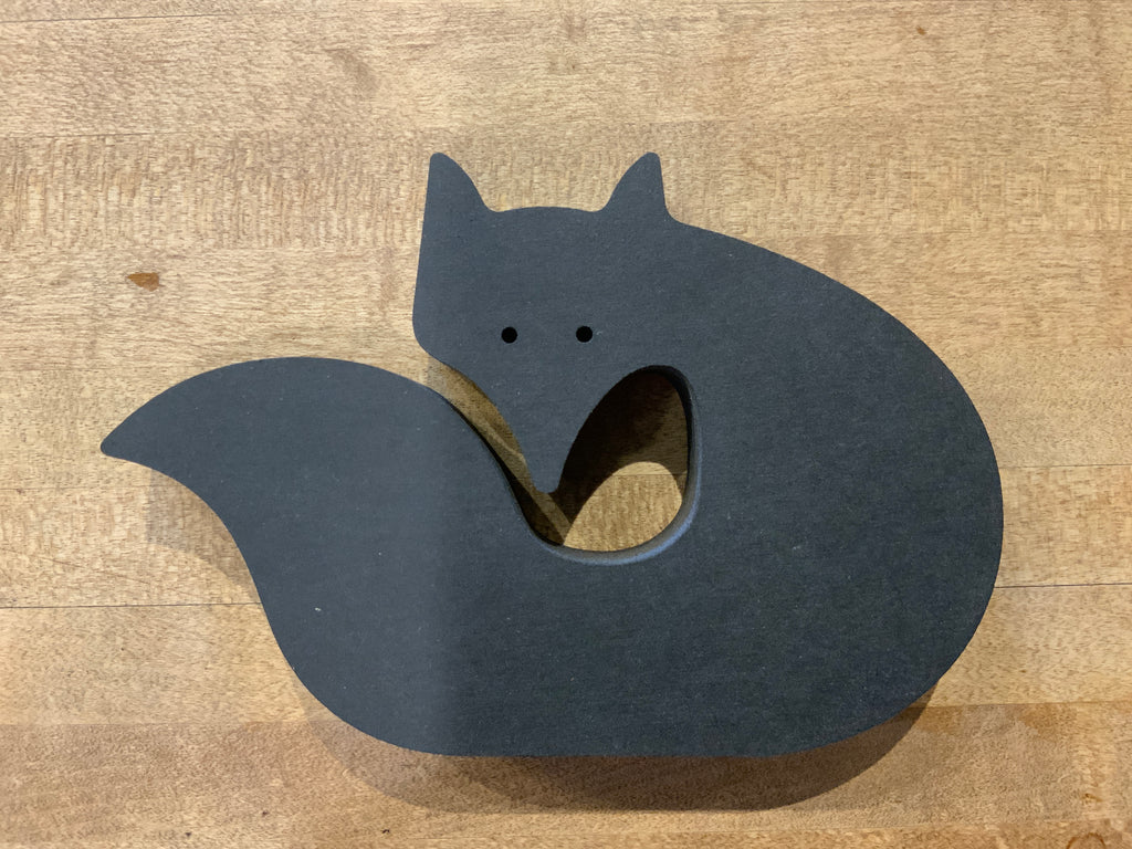 Animaux en bois noir + pochettes / Barbara Jacques - Province iconique