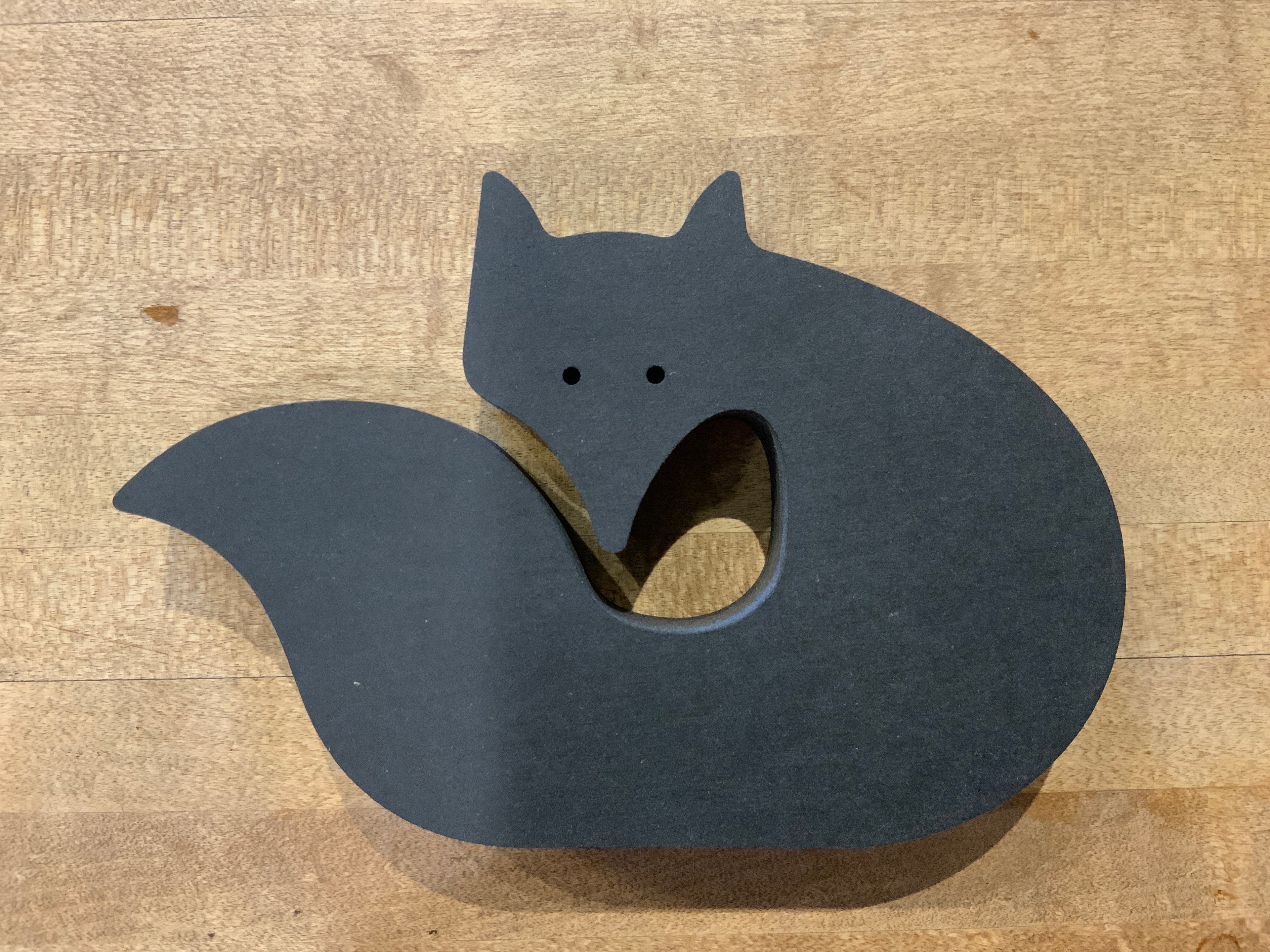 Animaux en bois noir + pochettes / Barbara Jacques - Province iconique